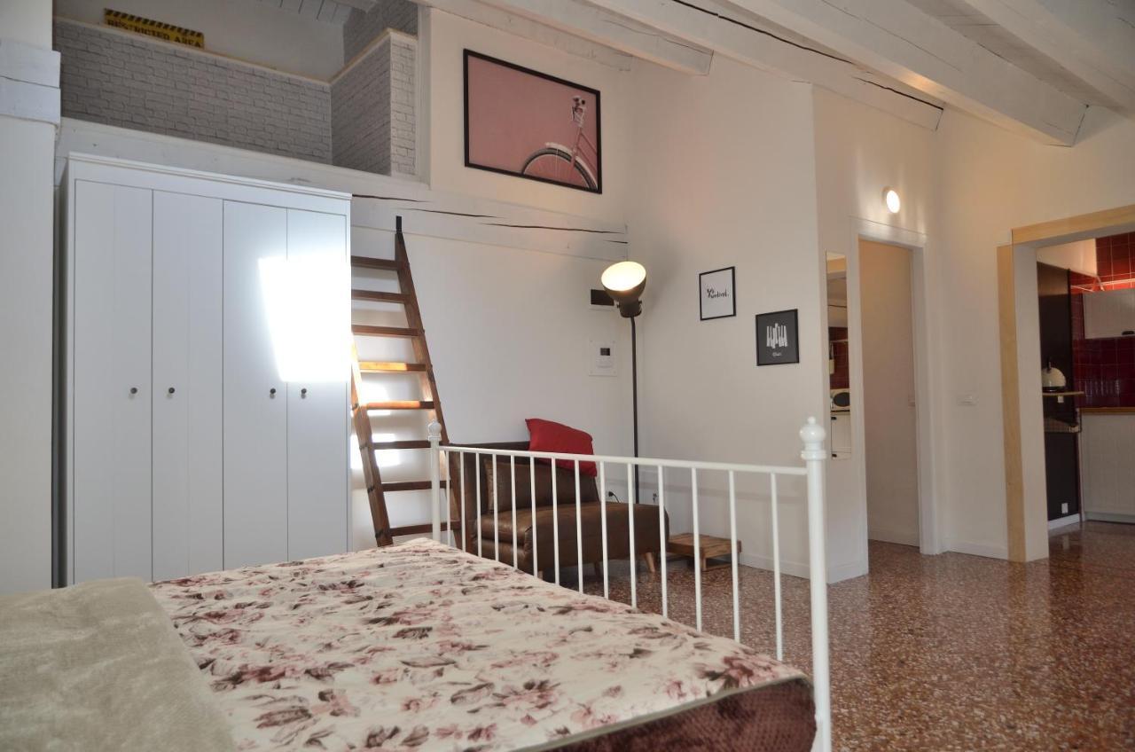 Olly Home Luxury Loft Noale Ngoại thất bức ảnh
